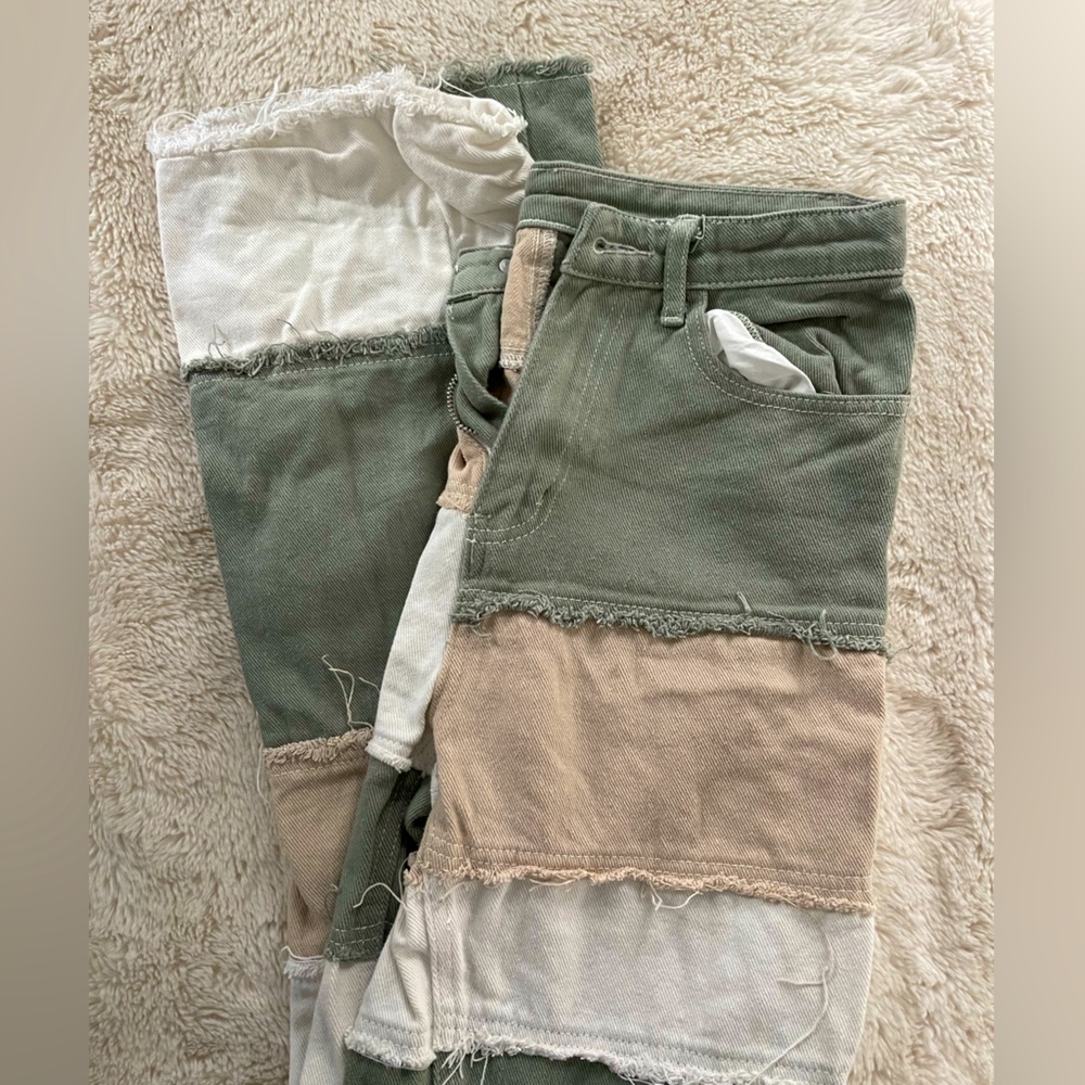 Colorblock pants - Picture 2 of 3